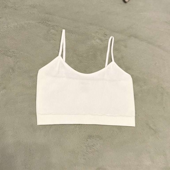 ARDENE Basic Ribbed Crop Tops! - Picture 2 of 9